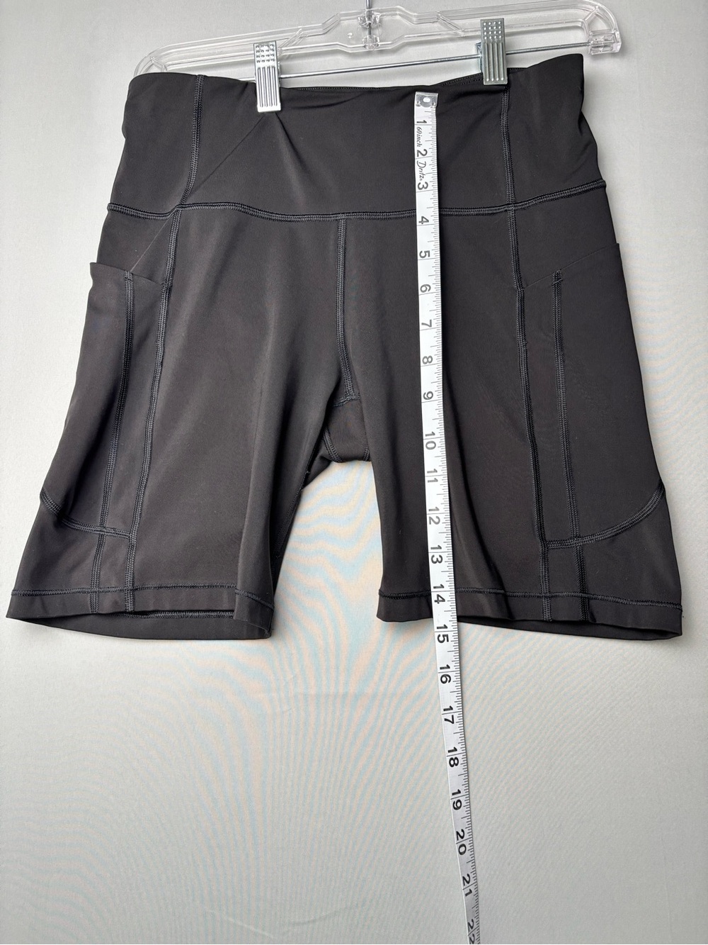 Athleta Ultima Chaturanga Black High Rise Compression Biker Shorts Size M - Picture 2 of 8